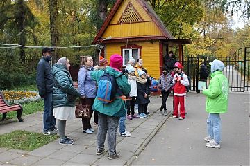 Пчелиная девятина: в Мосприроде отметили праздник подготовки пчёл к зимовке квестом по московским пасекам